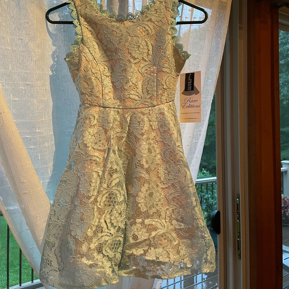 Girls Rare Editions dress, size 8, New